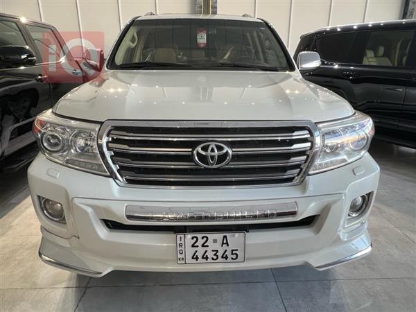 تۆیۆتا لاند کروزەر 2015  بۆ فرۆشتن لە عێراق - موسڵ